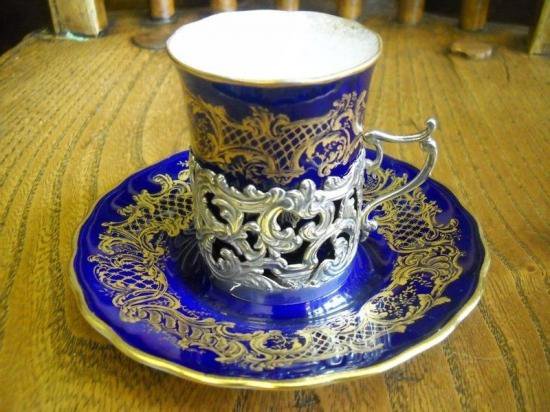 ０５６　コールポート　純銀ロココ紋ホルダー　金彩カップ＆ソーサー