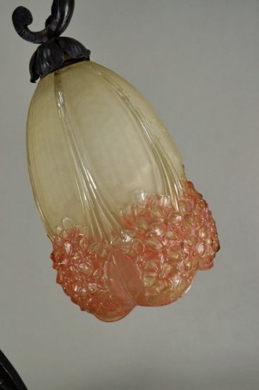 フランスのガラス工芸家　ミューラー兄弟紫陽花の花柄のブロンズランプ テーブルランプ