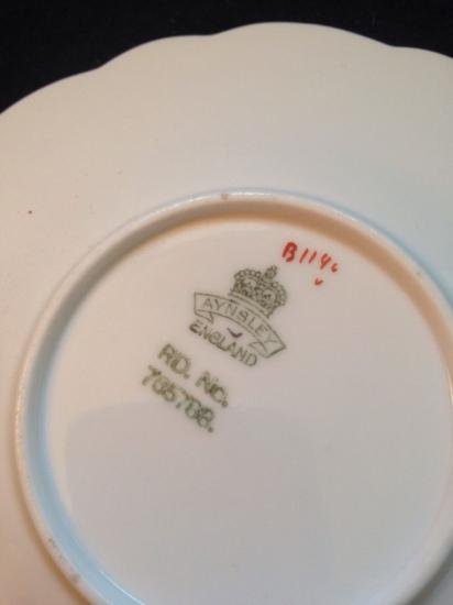 ００２　エインズレイ　バタフライ　カップ＆ソーサー　フラワー