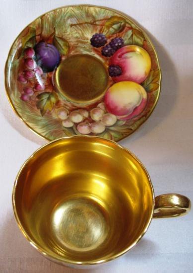 ００３　エインズレイ　フルーツのカップ＆ソーサー　オーチャードゴールド