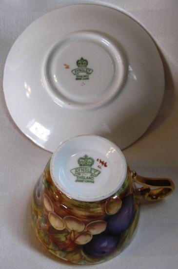 ００３　エインズレイ　フルーツのカップ＆ソーサー　オーチャードゴールド