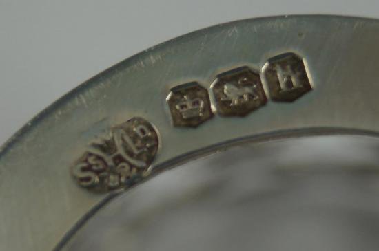 ００５　エインズレイ　スターリングシルバー　カップ＆ソーサー　イエロー