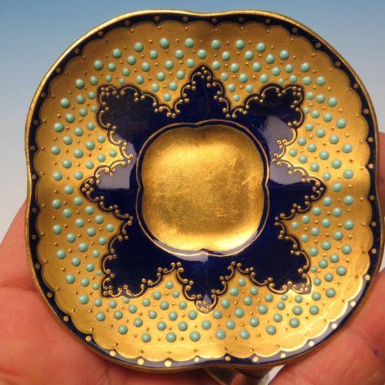 ０５０　ジュエルのデミタスカップ＆ソーサー