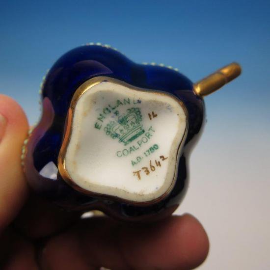 ０５０　ジュエルのデミタスカップ＆ソーサー