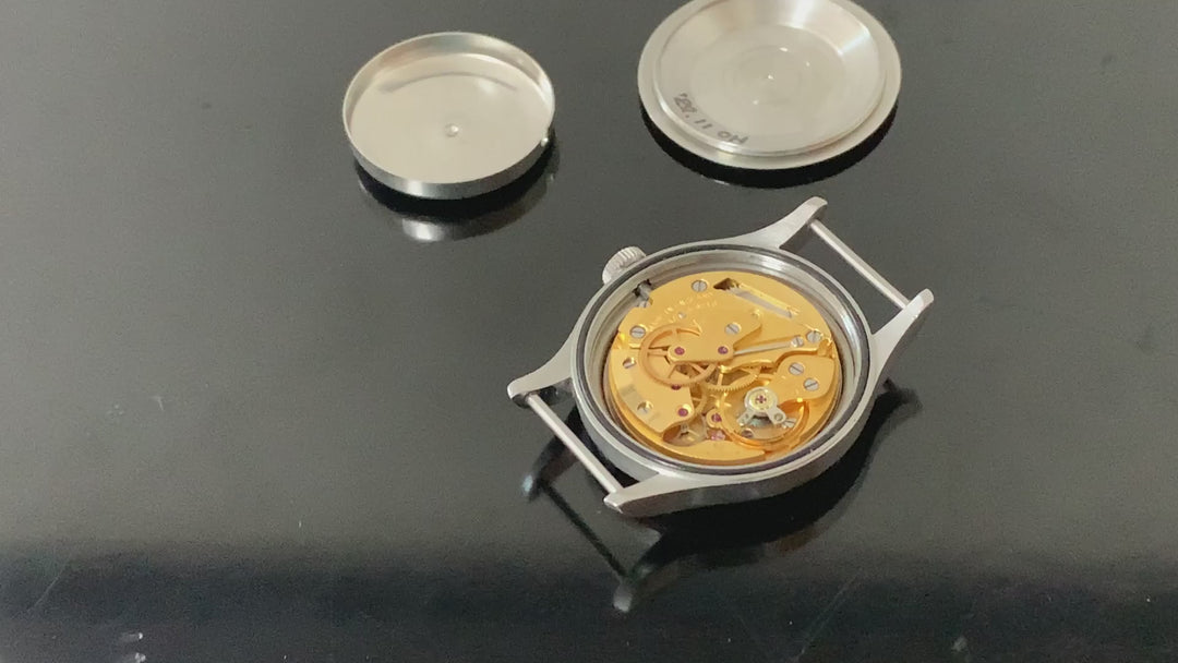 スミス（Smiths）イギリス陸軍用腕時計 ブロードアロー W10 1968年支給品