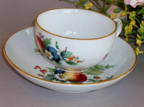０２６　マイセン meissen　カップ＆ソーサー(果物の絵柄)