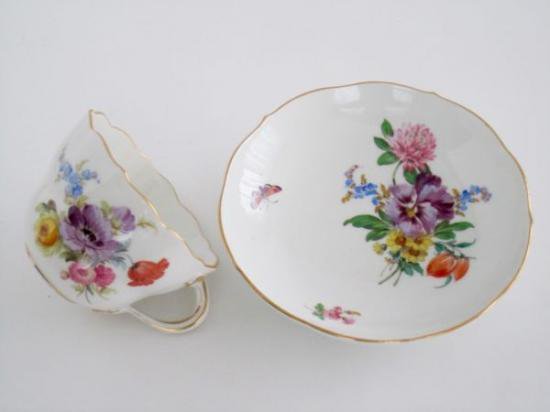０３２　マイセン meissen ５つ花のティーカップ＆ソーサーセット