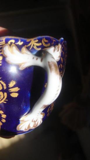 ０４１　マイセン meissen ティーカップ＆ソーサー(馬のいる光景、コバルトブルー＆ゴールド)　新品同様