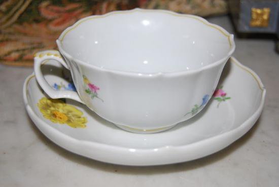 ０４２　マイセン meissen ２つ花のコーヒーカップ＆ソーサー