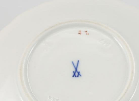 ０４７　マイセン meissen デミタスカップ＆ソーサー(花の絵柄)1947-73の作品