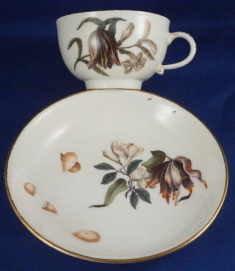 ０５１　マイセンmeissen 1740年代の作品　カップ＆ソーサー(黒いチューリップ)