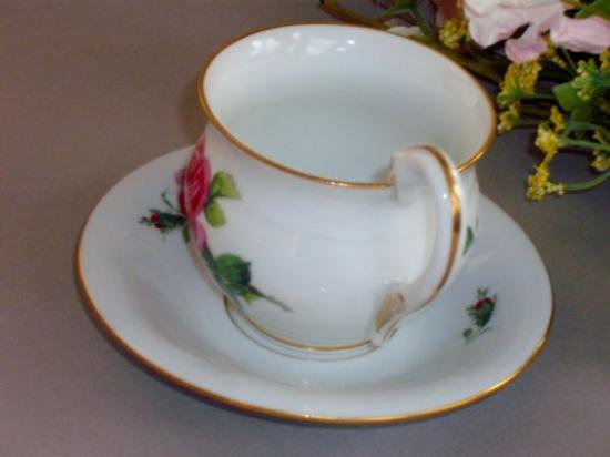 ０５５　マイセン meissen カップ＆ソーサー(白鳥ハンドル＆ピンクローズ)