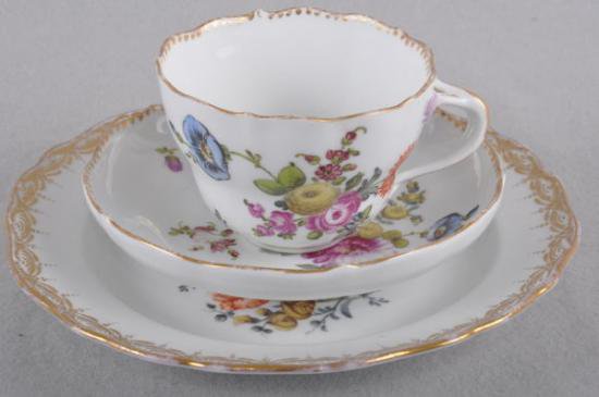 ０７１　マイセン meissen ５つ花のカップ＆ソーサー＆ケーキプレート