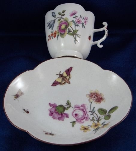 ０７２　マイセン meissen　チョコレートカップ＆ソーサー　18世紀の作品