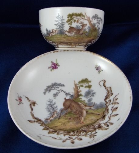 ０８３　マイセン meissen カップ＆ソーサー(狩りの光景)