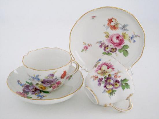 １０１　マイセン　５つ花のティーカップ＆ソーサーセット　コレクター