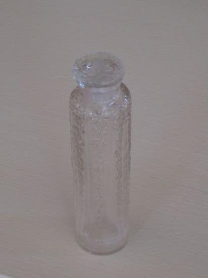 ０２９　ルネラリック　Rene Lalique　フランス　香水瓶ボトル　Forvil