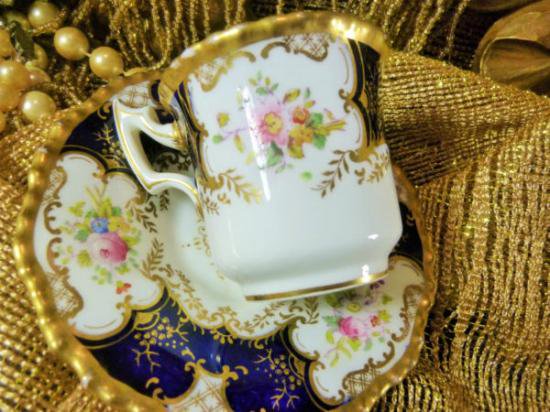 １０１　デミタスカップアンドソーサー