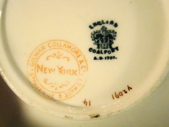 ０９５　ポーセリン　カップアンドソーサー