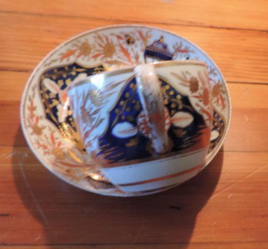 ０８６　ポーセリン　ティー/コーヒーカップアンドソーサー