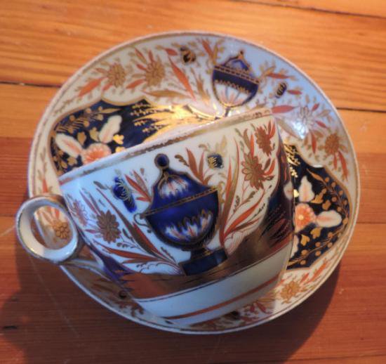 ０８６　ポーセリン　ティー/コーヒーカップアンドソーサー