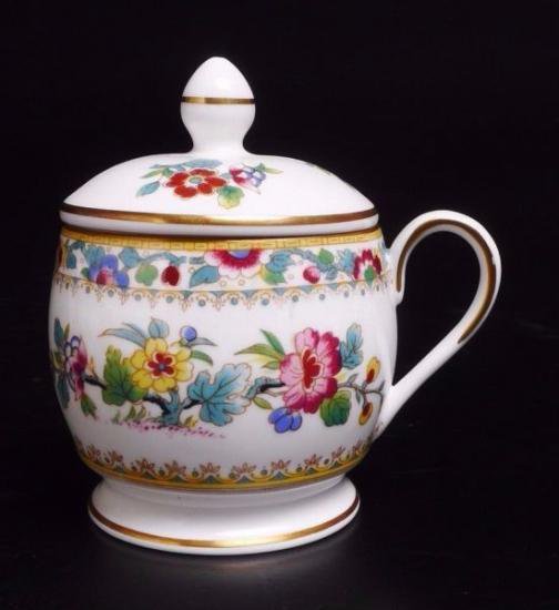 ０８０　MING ROSEパターンの蓋つきボット　Pot de Creme pot