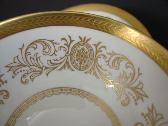 ０１５　エインズレイ　カップ&ソーサー(インペリアルゴールド)