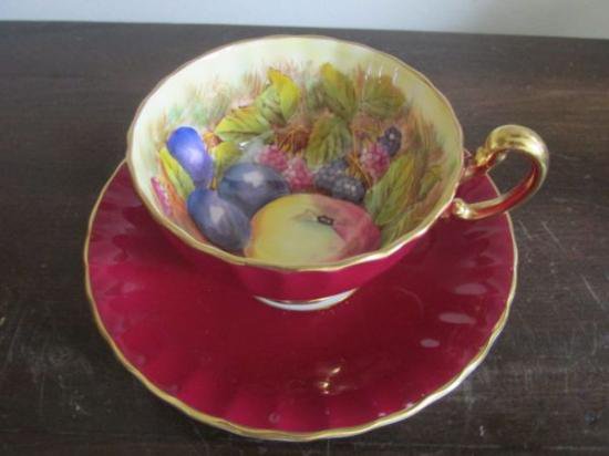 ０６９　エインズレイ　カップ＆ソーサー　果樹園　（レッド）