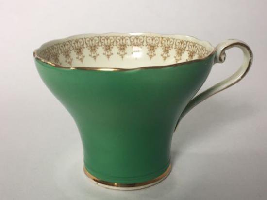 ０７２　エンズレイ　カップ＆ソーサー　（ミントグリーン）ティースプーン付