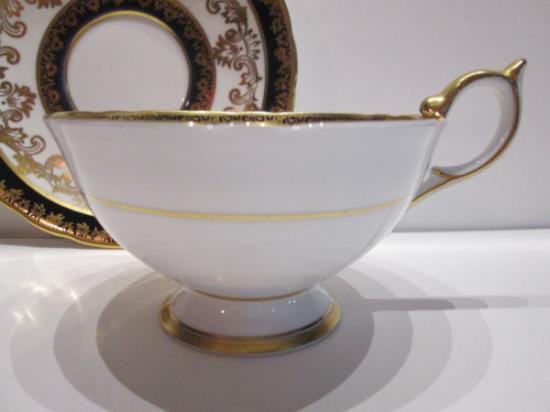 ０７５　エンズレイ　カップ＆ソーサー　（コバルトブルー＆ゴールド）