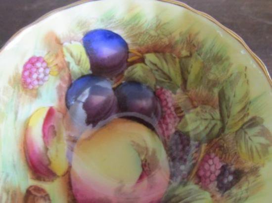 ０７９　エインズレイ カップ＆ソーサー 果樹園　（ターコイズブルー）