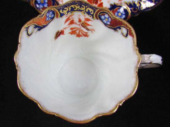 ０８０　エインズレイ　カップ＆ソーサー　伊万里色絵　ハニー・サックル（ゴールド＆コバルトブルー）