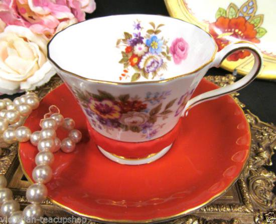 ０８８　エインズレイ　カップ＆ソーサー　花模様　（オレンジ）