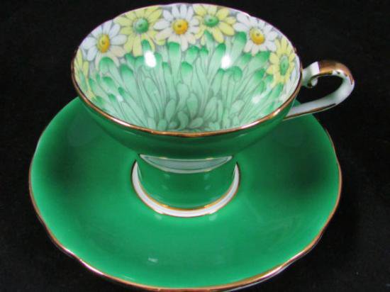 ０９１　エインズレイ　カップ＆ソーサー　デイジー　（エメラルドグリーン）
