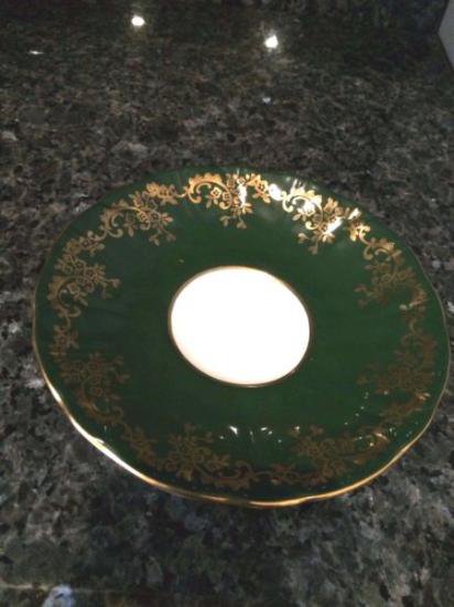 ０９４　エンズレイ　カップ＆ソーサー　スミレ　（グリーン＆ゴールド）