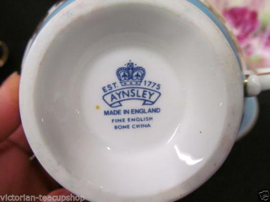 １０８　エンズレイ　カップ＆ソーサー　果樹園　（ライトブルー）