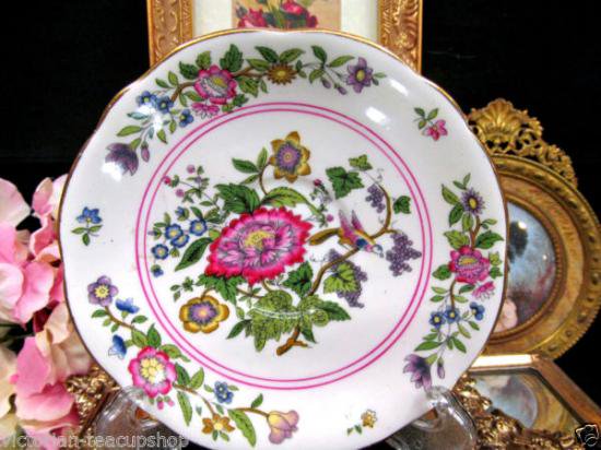 １１９　エインズレイ　カップ＆ソーサー　フローラル＆バードパターン