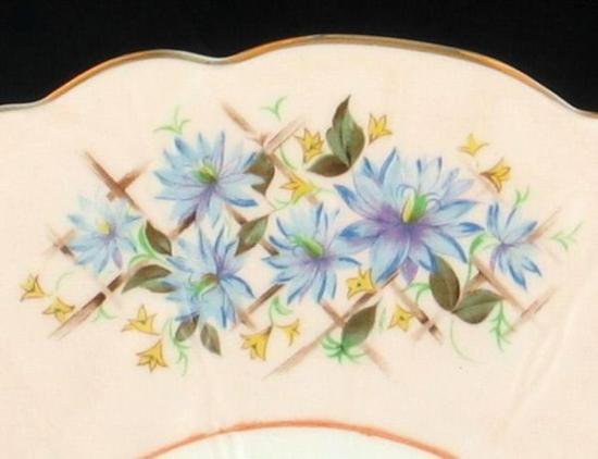 １２４　エインズレイ　カップ＆ソーサー＆デザートプレート　コーンフラワー　3点セット