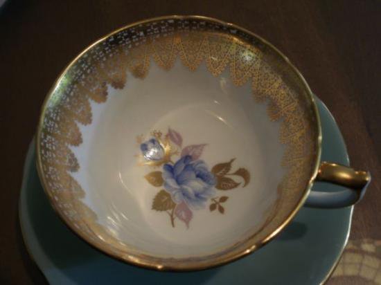 １３２　エンズレイ　セイージグリーンのカップ＆ソーサー