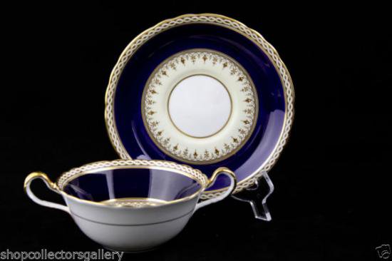 １３７　エンズレイ　コバルトのスープカップ/ボウル＆ソーサー