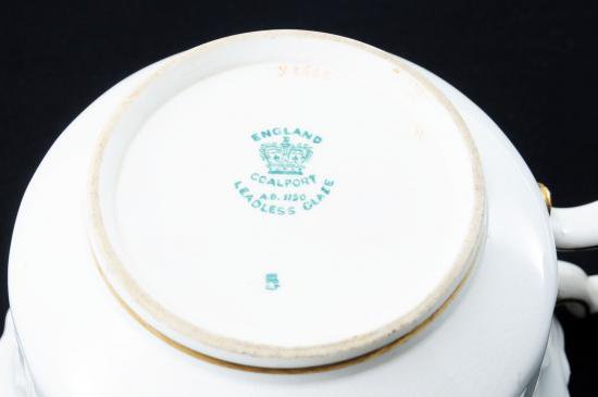 コールポート COALPORT 金彩ロココ花図紋 バットウイング キャビネットトリオ