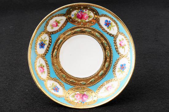 ００１　ノリタケ　金彩ジュエル花柄カップ＆ソーサー　ブルー