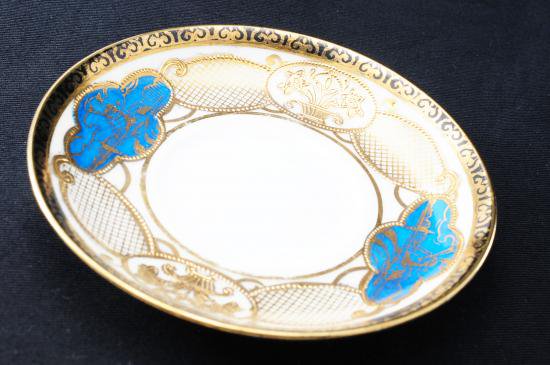 ００４　オールドノリタケ・金彩エナメル　風景図カップ＆ソーサー