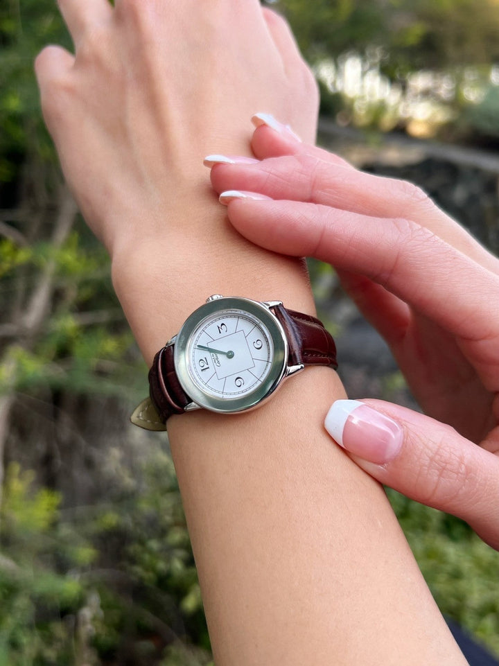 カルティエ　マストロンド　レディースラウンドウォッチ　クオーツモデル