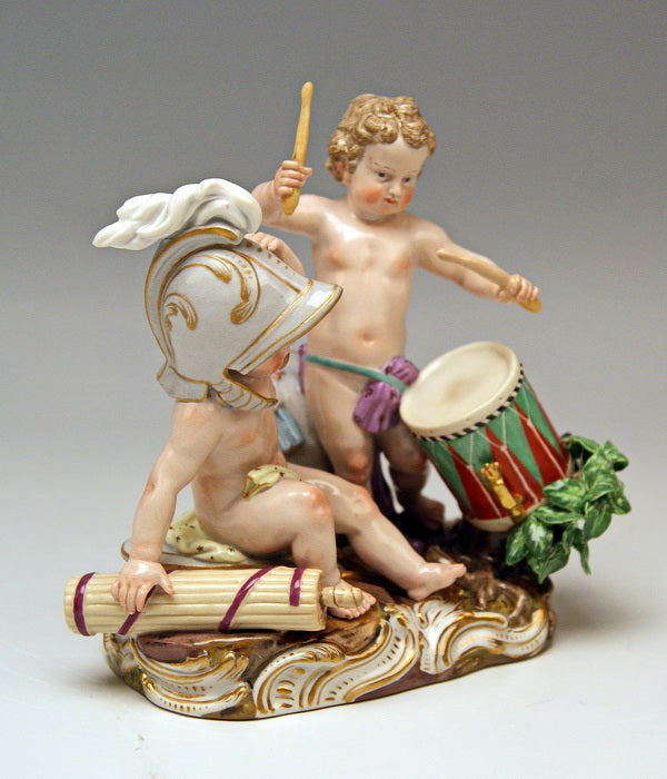 マイセン人形(MEISSEN)「ドラムを持つ二人の天使(ケルビム)」