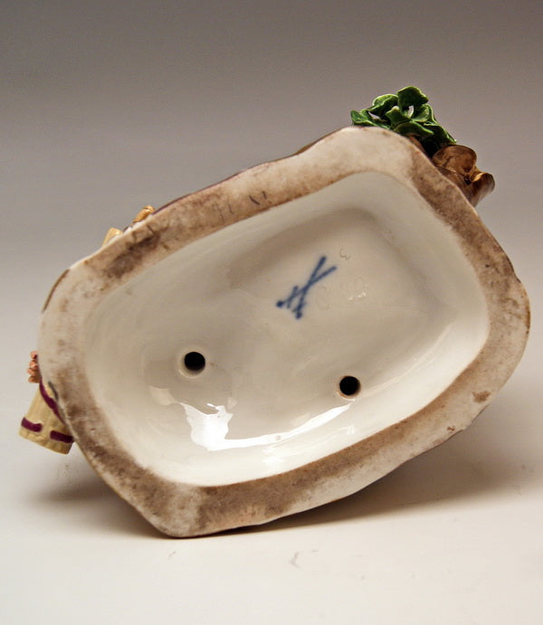 マイセン人形(MEISSEN)「ドラムを持つ二人の天使(ケルビム)」