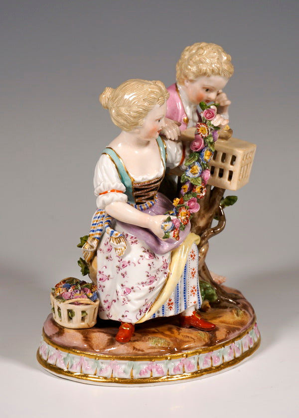 マイセン人形(MEISSEN)四季シリーズより春の寓意「庭師の子供たちと小鳥の巣」