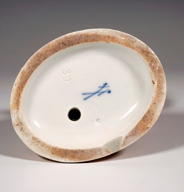 マイセン人形(MEISSEN)四季シリーズより春の寓意「庭師の子供たちと小鳥の巣」