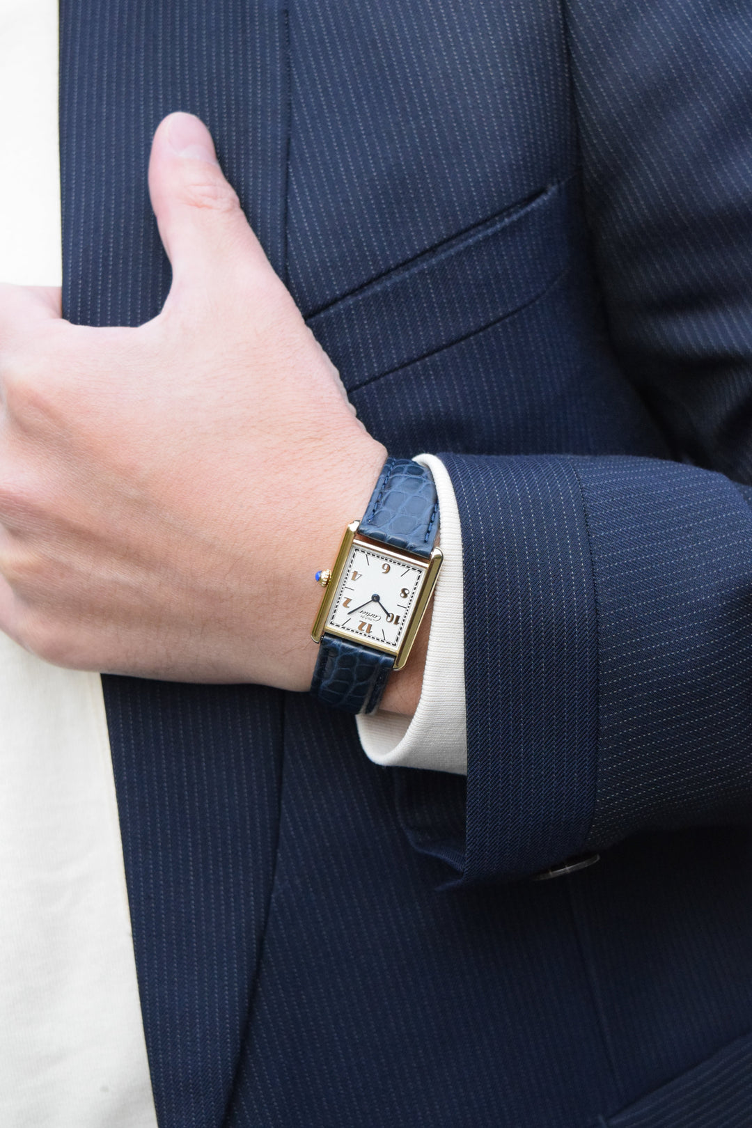 廃盤マスト ドゥ カルティエ タンク　ユニセックス ヴィンテージウォッチ 飛びアラビア LMサイズ 純銀に18Kヴェルメイユ