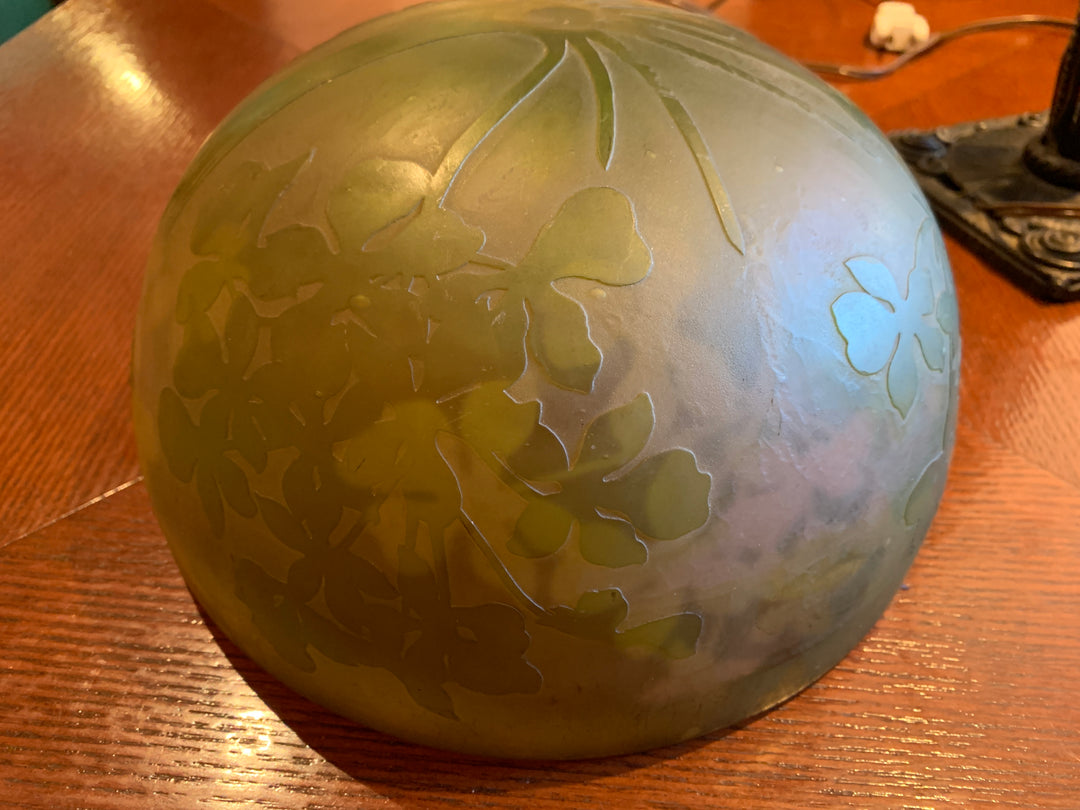 エミールガレ　シュガーパインの葉のアンティークテーブルランプ（アールヌーボー時代）